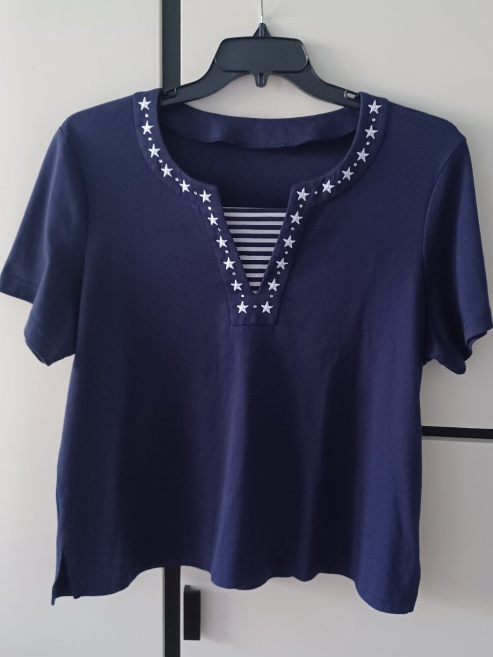 women's navy t-shirt, size XL